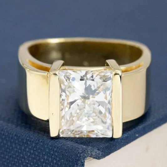 Prinzessinnen-Schliff Vintage Ring – Zeitlose Eleganz für jeden Anlass